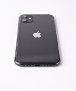 Apple-iPhone-11-Crni
