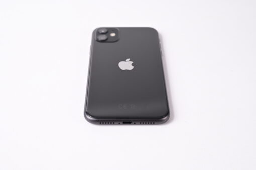 Apple-iPhone-11-Crni