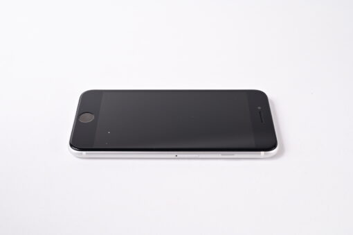 Apple iPhone SE 2 128GB Beli - Image 5