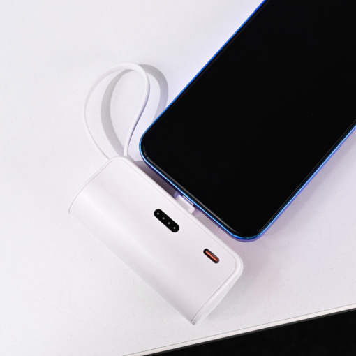 Back up baterija privezak 5000mAh 15W lightning bela - Image 3