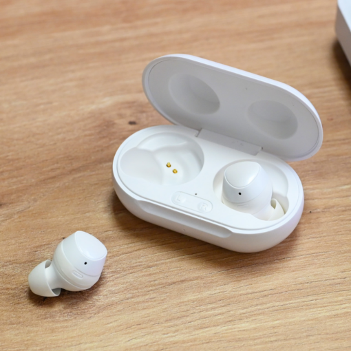 bluetooth-slusalice-pluginn-earbuds-pi-175-bele