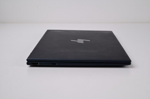 Left-side view of closed HP Elite Dragonfly G3 showing slim design