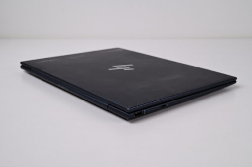 Left-side view of closed HP Elite Dragonfly G3 showing slim design