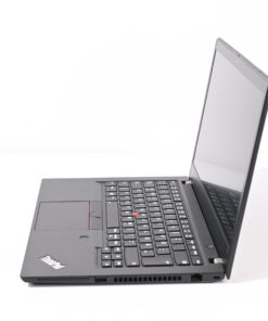 Lenovo ThinkPad T14s Gen 1 laptop – desna strana sa LAN portom i ventilacionim otvorima